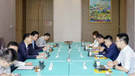 ʡbevictorΰ�¼��ŵ�ί��ǡ����³��ζ�����Ѷ���������ҡ�CTO�˾�����Ѷ������ܲ�֣����̸����