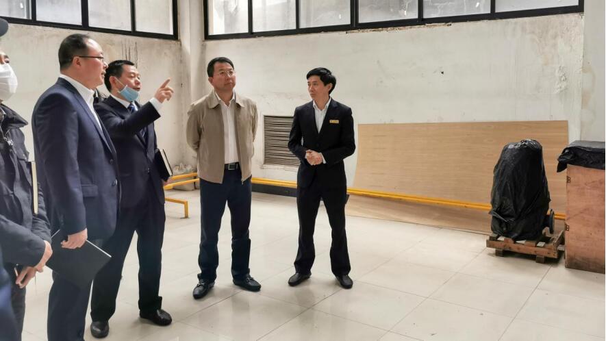 �������ܾ��������Ա��ݶ�����Ӫ����