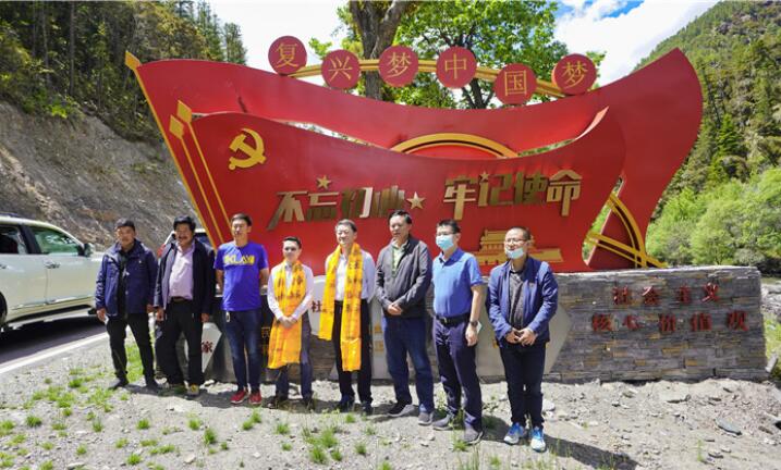 bevictorΰ�¼��ŵ�ί��ǡ����³��ζ��ʶӸ����ͬ���ƶ��Կ���������