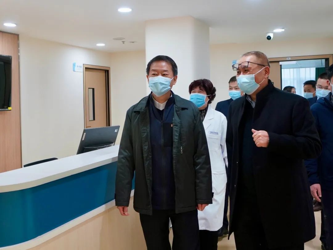 �Ĵ�ʡbevictorΰ�¼��ŵ�ί��ǡ����³��ζ��ʶӸ����뼯�ŵ���