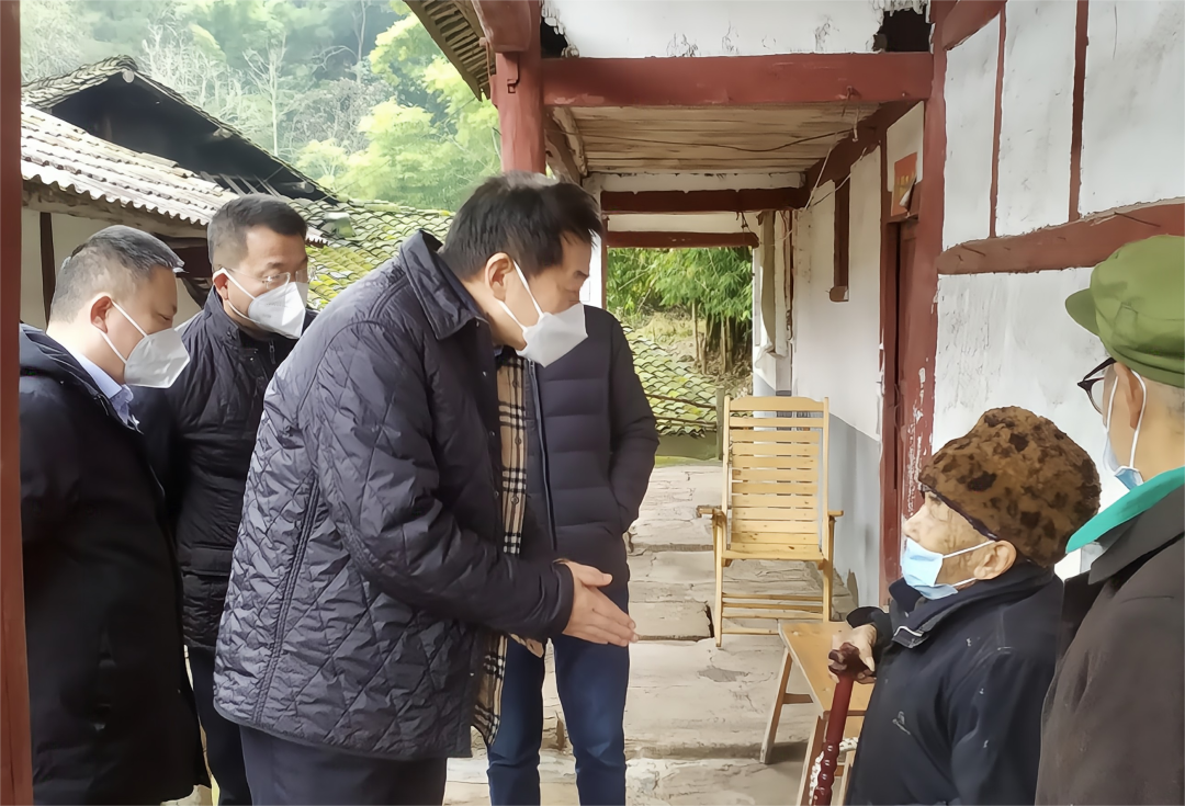 �Ĵ�ʡbevictorΰ�¼��ŵ�ί��ǡ����³��ζ��ʶӸ���������չ��������