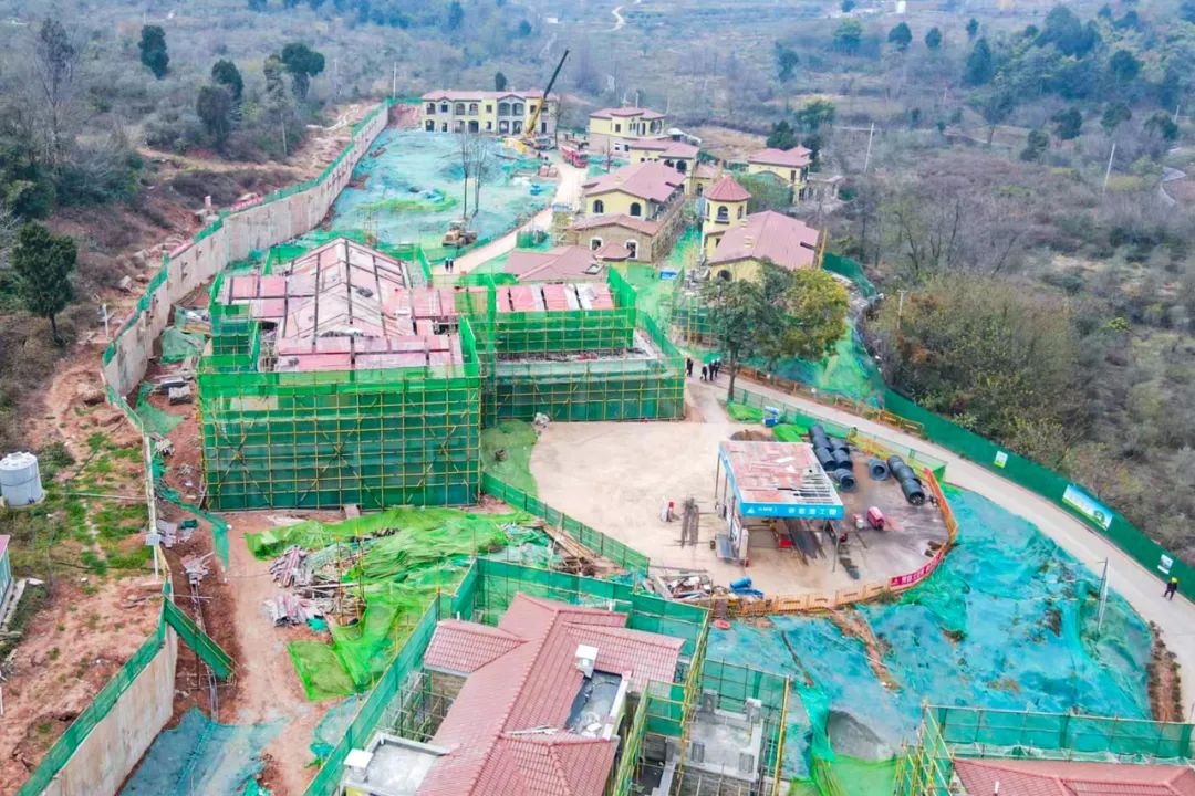 5122d0fd-bbc4-4099-87d1-d2509d214348 5122d0fd-bbc4-4099-87d1-d2509d214348