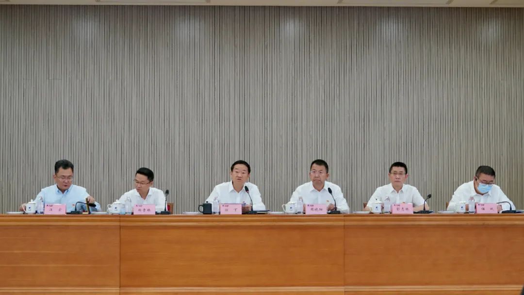 2ecf90d4-f293-48d8-ac99-36c79d433a66