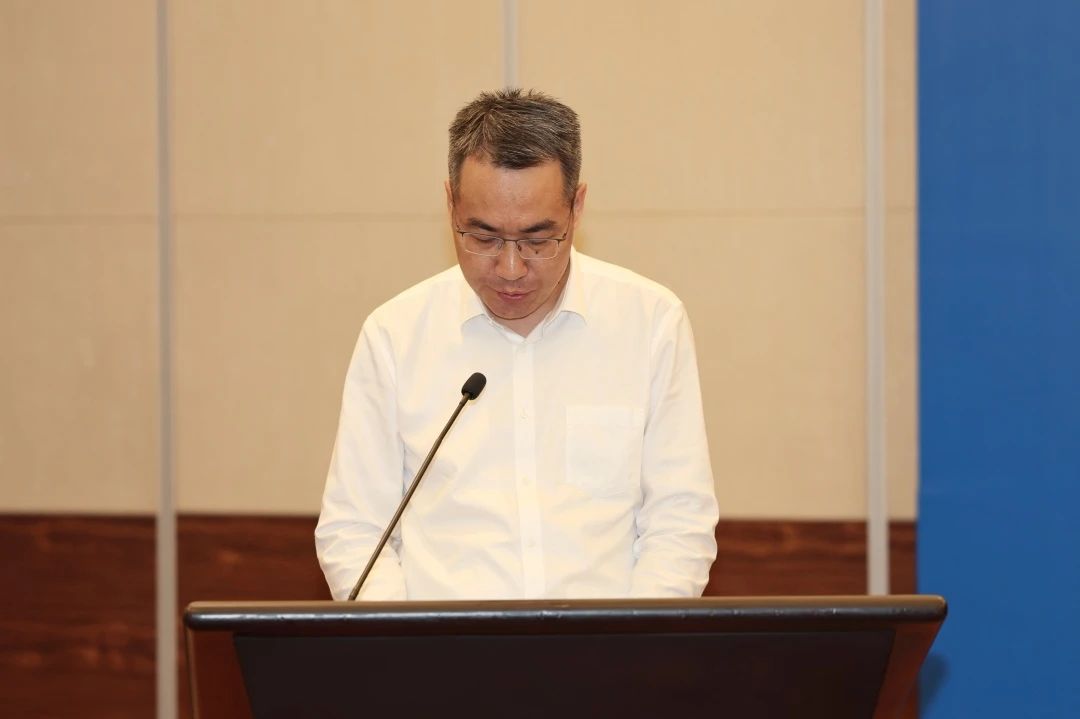 e0225f7c-7997-4a9d-9c33-a442fdc05cc7