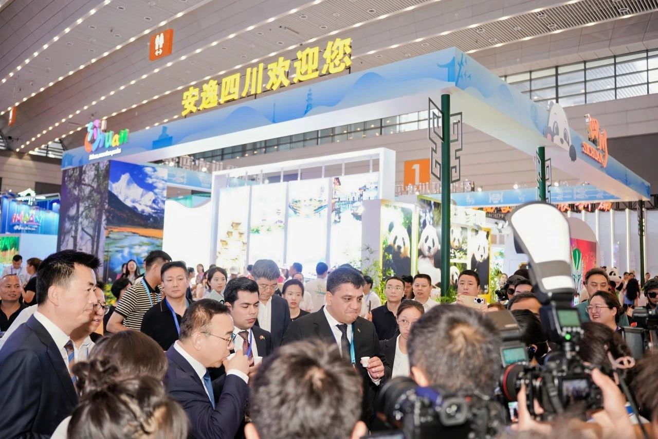 d46cbc76-70ff-4a97-b787-1a693c631b3e