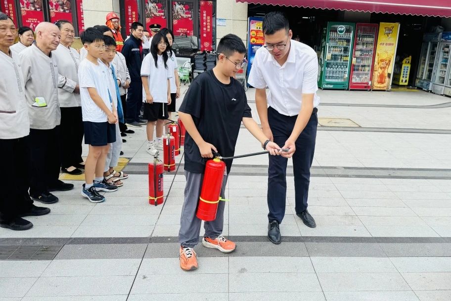 05dad298-e06c-45eb-a8e4-494681a79784 05dad298-e06c-45eb-a8e4-494681a79784